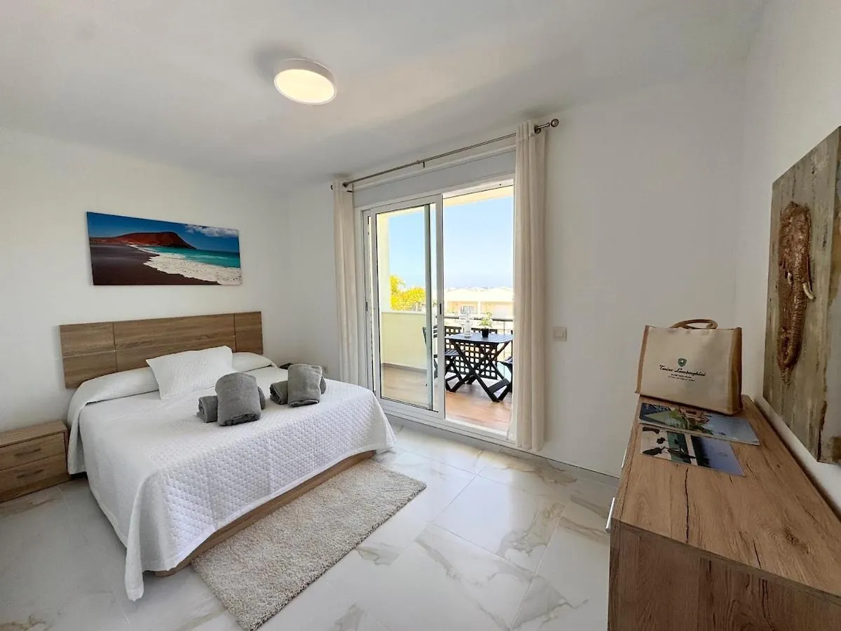 Modern Townhouse With Pool Access Villa Costa Adeje  0*, Costa Adeje (Tenerife) Spain